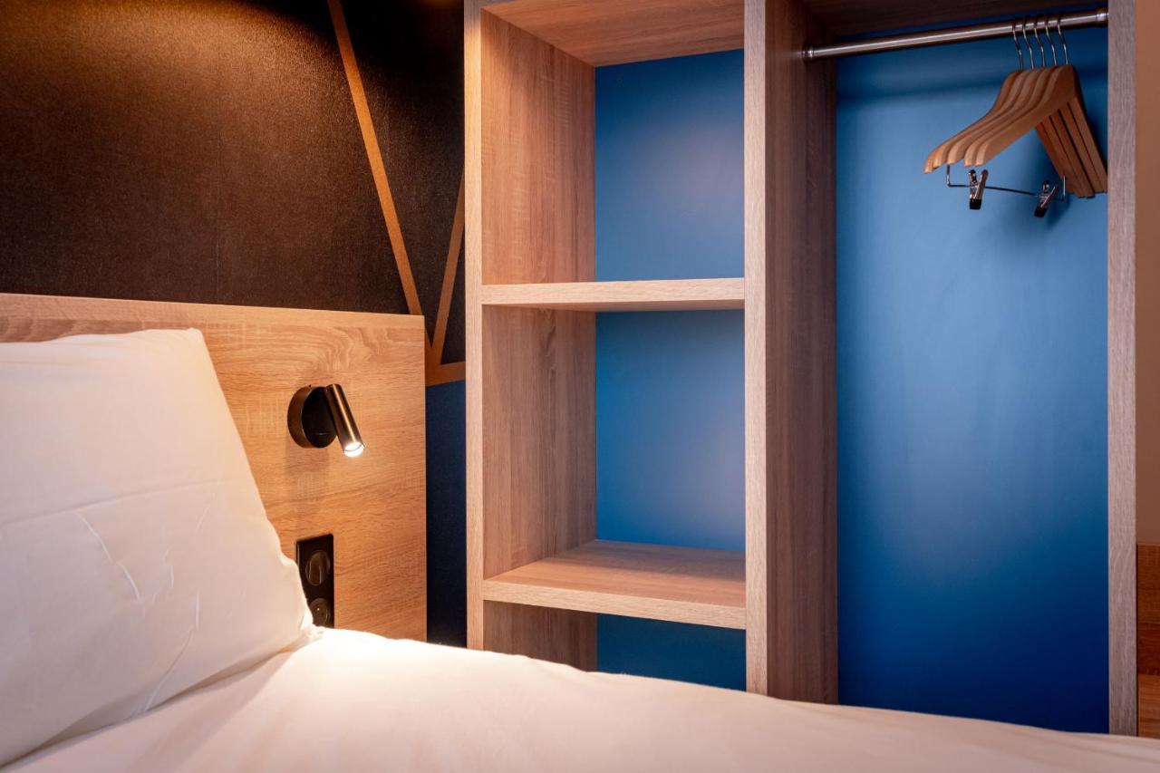 Ibis Styles Valenciennes Petite Foret Petite Forêt Exterior foto