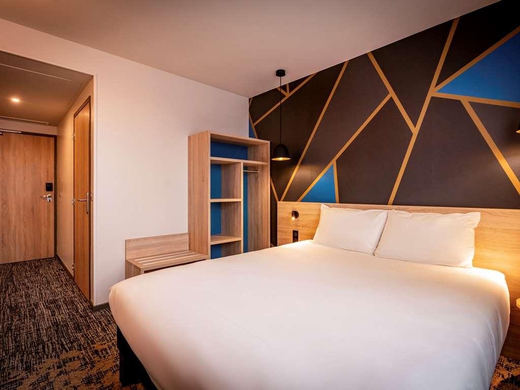 Ibis Styles Valenciennes Petite Foret Petite Forêt Quarto foto